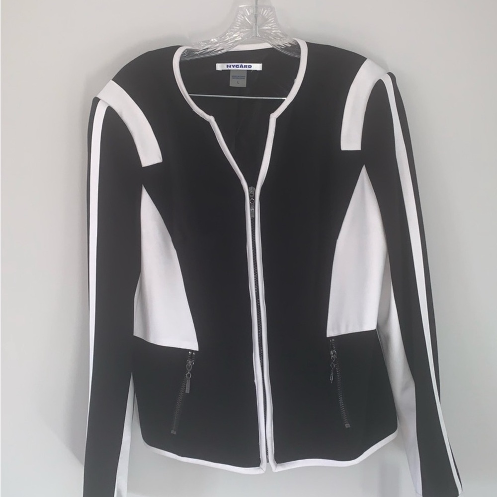 NYGARD Black and White Zippered Jacket - Size M